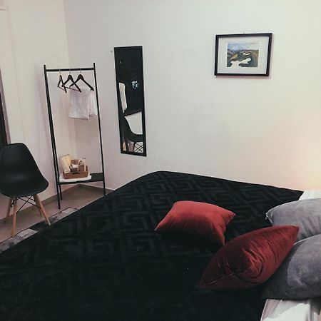 Hermosa Habitacion En El Corazon De La Ciudad En Departamento Compartido グアダラハラ エクステリア 写真