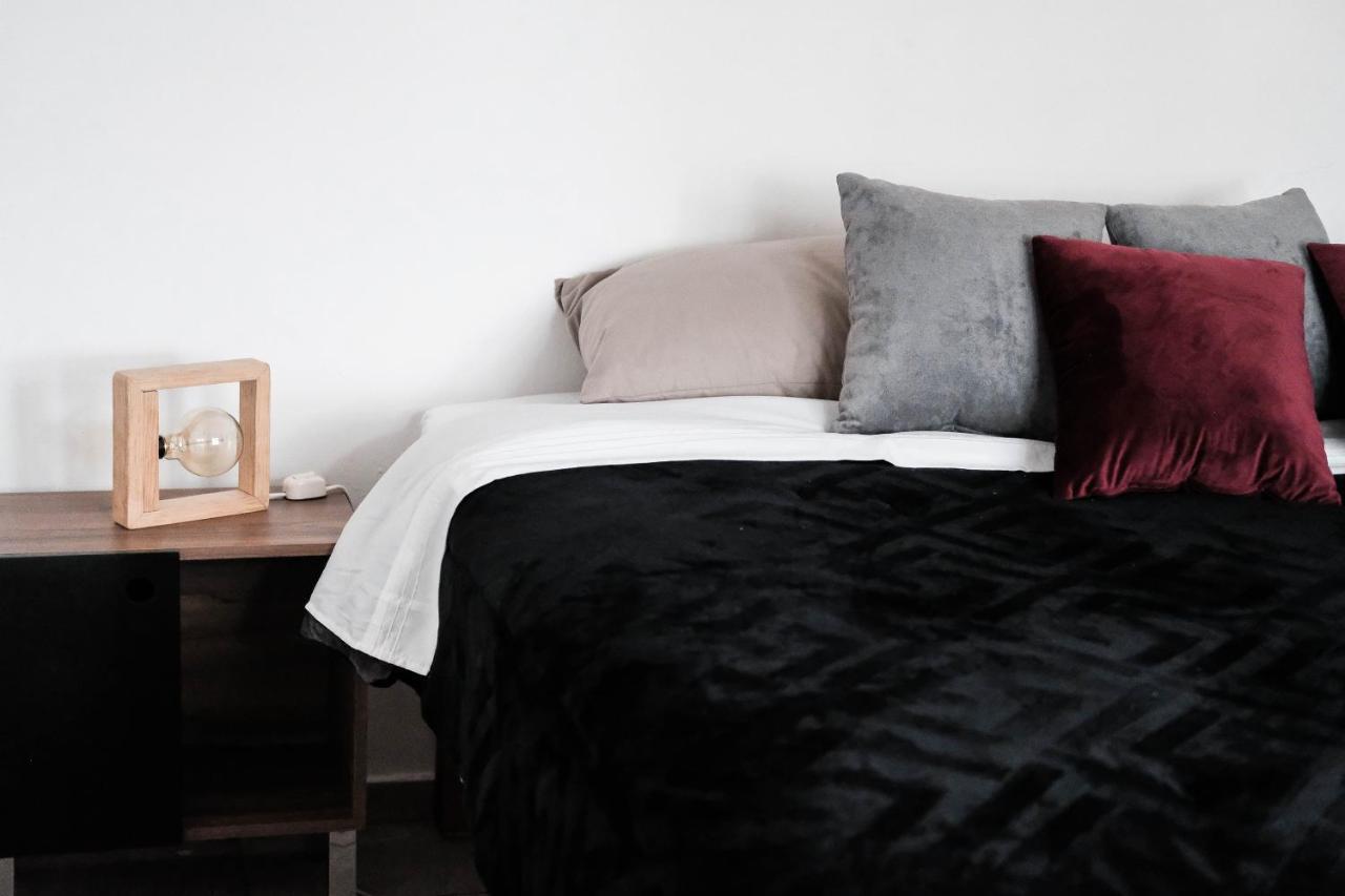 Hermosa Habitacion En El Corazon De La Ciudad En Departamento Compartido グアダラハラ エクステリア 写真